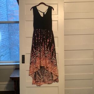 Never worn maxi dress high low with pockets and back tie